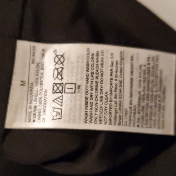 Gap gold sequined heavy tank size m - Picture 10 of 11